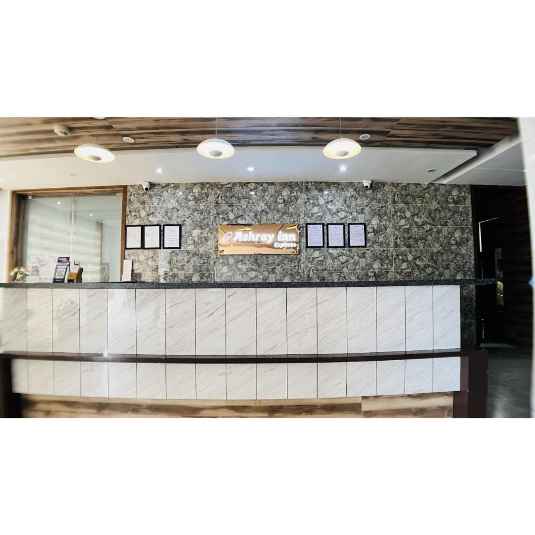 Hotel Ashray Inn Express Ahmedabad Exterior photo